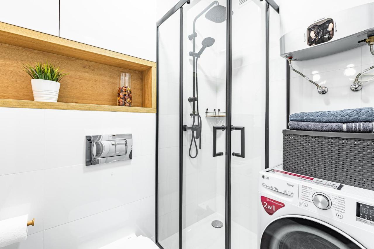 Apartment Frida Katowice Ligota Near Hospitals & Sum 外观 照片